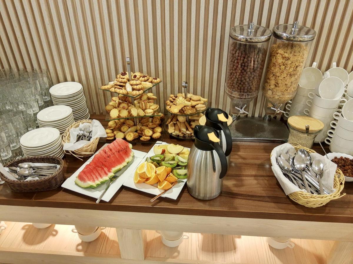 Hotel Sanvit Lake Resort & Spa 오쿠닌카 외부 사진